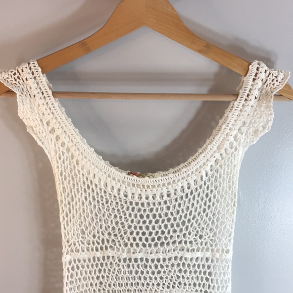 Roxy Mesh Top Size Large - Picture 2 of 8